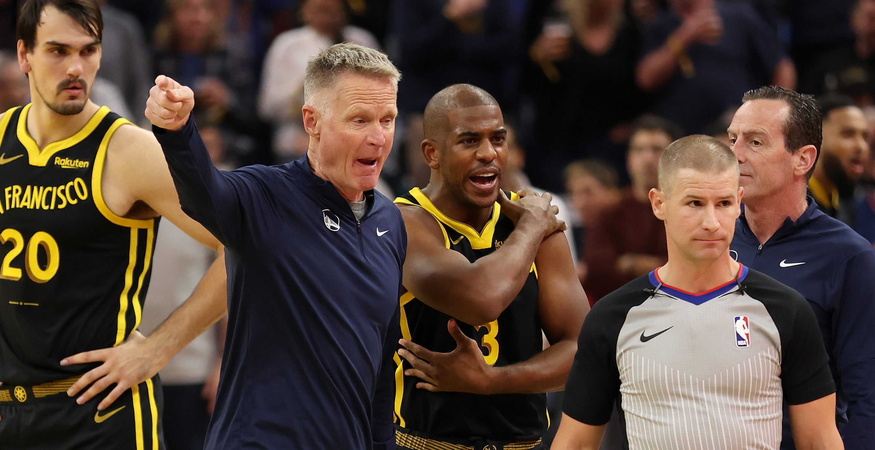 Steve Kerr Shares Thoughts On Draymond Green S Chokehold