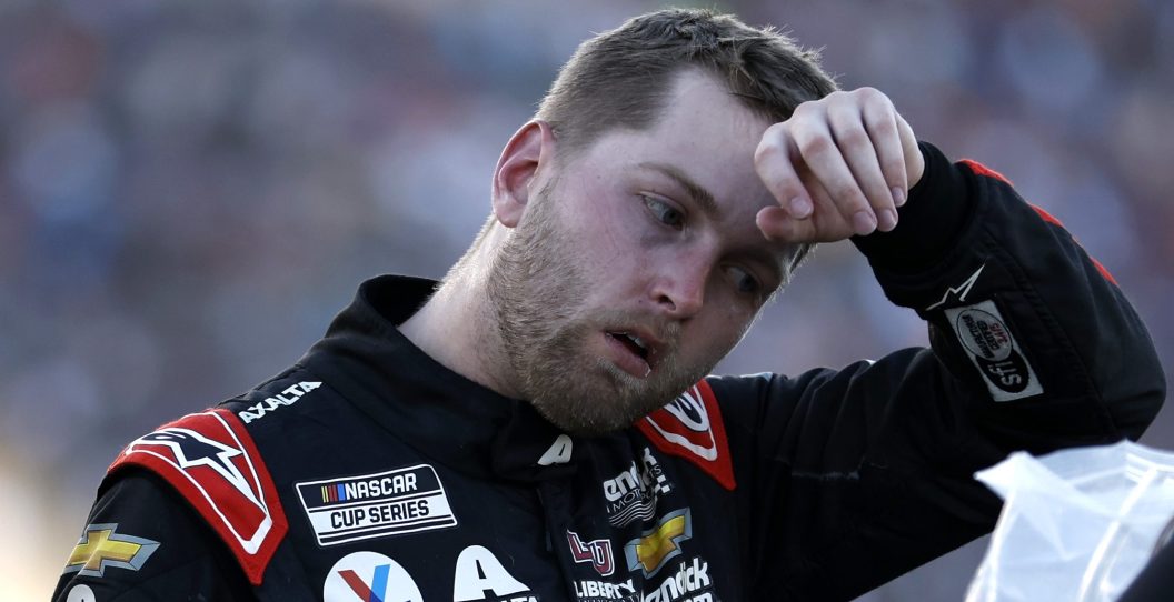 AVONDALE, ARIZONA - NOVEMBER 05: William Byron, driver of the #24 Axalta Chevrolet, reacts after the NASCAR Cup Series Championship at Phoenix Raceway on November 05, 2023 in Avondale, Arizona.