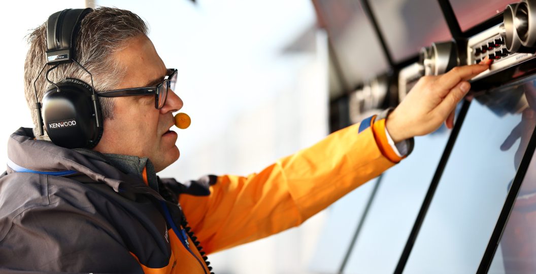 MONTMELO, SPAIN - MARCH 01: McLaren Sporting Director Gil de Ferran looks on from the pitwall during day four of F1 Winter Testing at Circuit de Catalunya on March 01, 2019 in Montmelo, Spain.