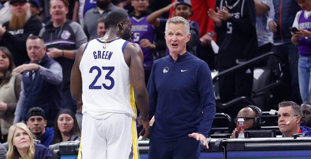 SACRAMENTO, CALIFORNIA - NOVEMBER 28: Draymond Green #23 of the Golden State Warriors talks to head coach Steve Kerr after receiving a technical foul in the fourth quarter against the Sacramento Kings during the NBA In-Season Tournament game at Golden 1 Center on November 28, 2023 in Sacramento, California. NOTE TO USER: User expressly acknowledges and agrees that, by downloading and or using this photograph, User is consenting to the terms and conditions of the Getty Images License Agreement.