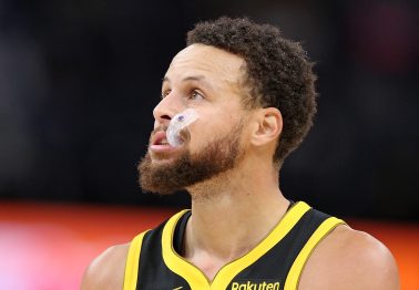 Steph Curry Caught Having Outburst After Another Loss