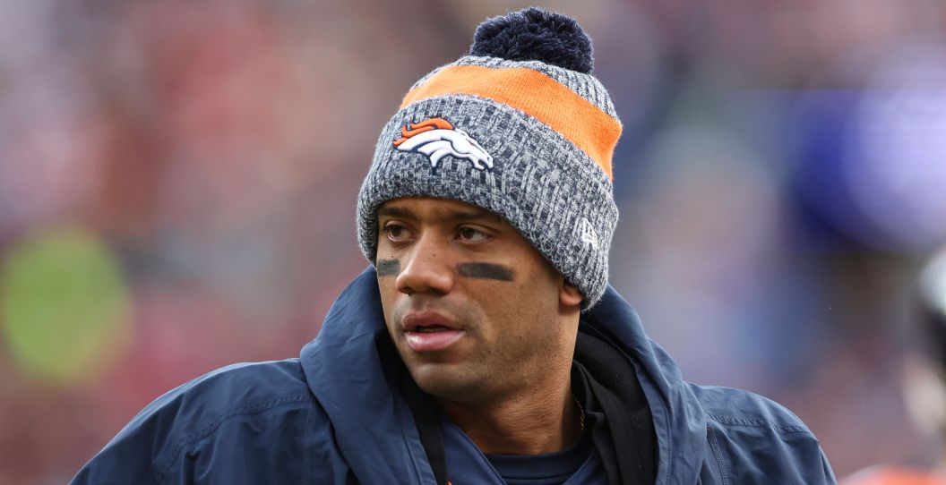 Russell Wilson looks perplexed with the Broncos.
