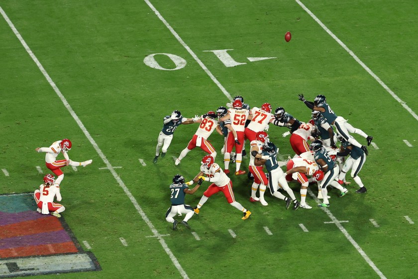 Harrison Butker makes a field goal with 8 seconds left in Super Bowl LVII. 