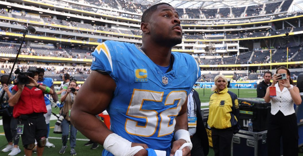 INGLEWOOD, CALIFORNIA - OCTOBER 01: Khalil Mack #52 of the Los Angeles Chargers celebrates after a win against the Las Vegas Raiders at SoFi Stadium on October 01, 2023 in Inglewood, California.