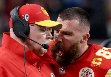 Travis Kelce Goes Off On Andy Reid During Sideline Outburst