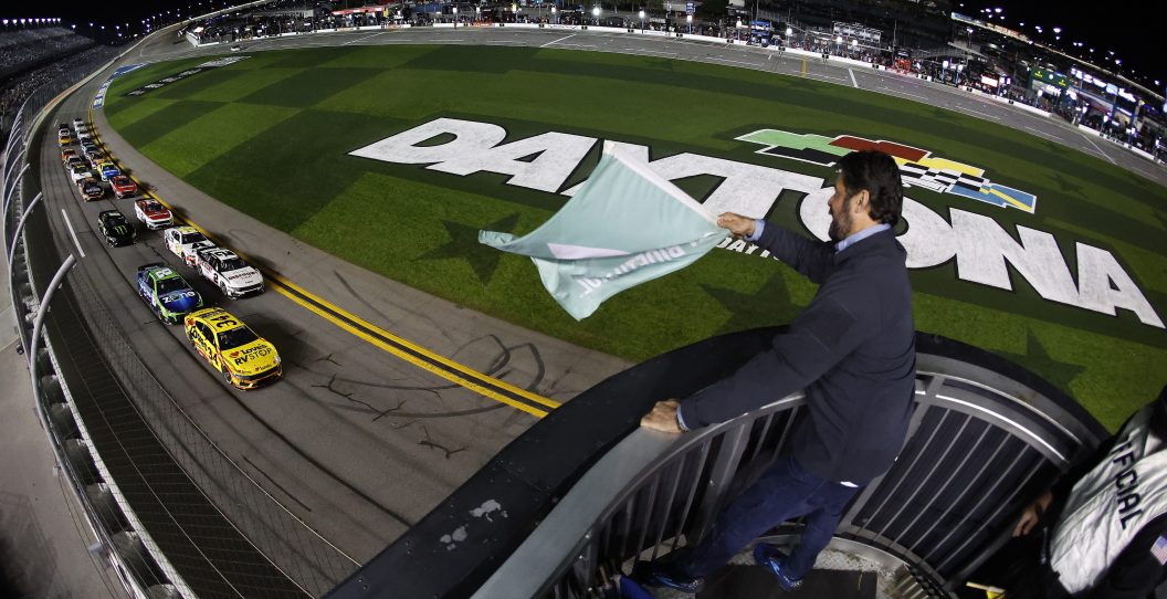 DAYTONA BEACH, FLORIDA - FEBRUARY 15: Michael McDowell, driver of the #34 Love's Travel Stops Ford, leads the field to the green flag to start the NASCAR Cup Series Bluegreen Vacations Duel #2 at Daytona International Speedway on February 15, 2024 in Daytona Beach, Florida.