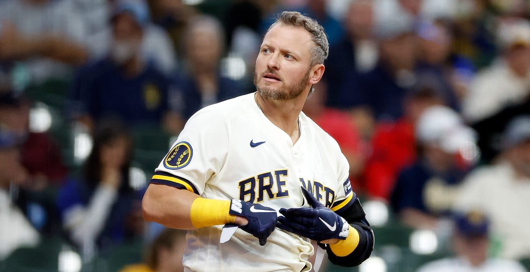 MILWAUKEE, WISCONSIN - SEPTEMBER 28: Josh Donaldson #3 of the Milwaukee Brewers up to bat against the St. Louis Cardinals at American Family Field on September 28, 2023 in Milwaukee, Wisconsin.