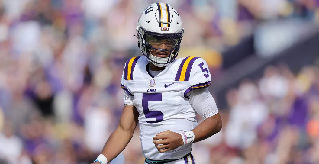 BATON ROUGE, LOUISIANA - NOVEMBER 25: Jayden Daniels #5 of the LSU Tigers reacts against the Texas A&M Aggies during a game at Tiger Stadium on November 25, 2023 in Baton Rouge, Louisiana.