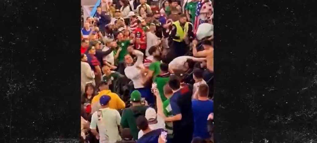 Fans were caught on video duking it out at the USA-Mexico soccer match. (TMZ/Screengrab)