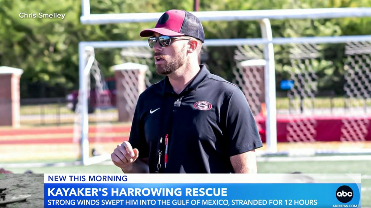 Former South Carolina QB Chris Smelley had a scare off the coast of Florida. (ABC News/Screengrab)