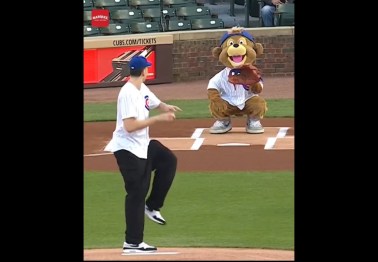 Zach Edey Wild Fastball Leaves Cubs Mascot Dazed And Confused