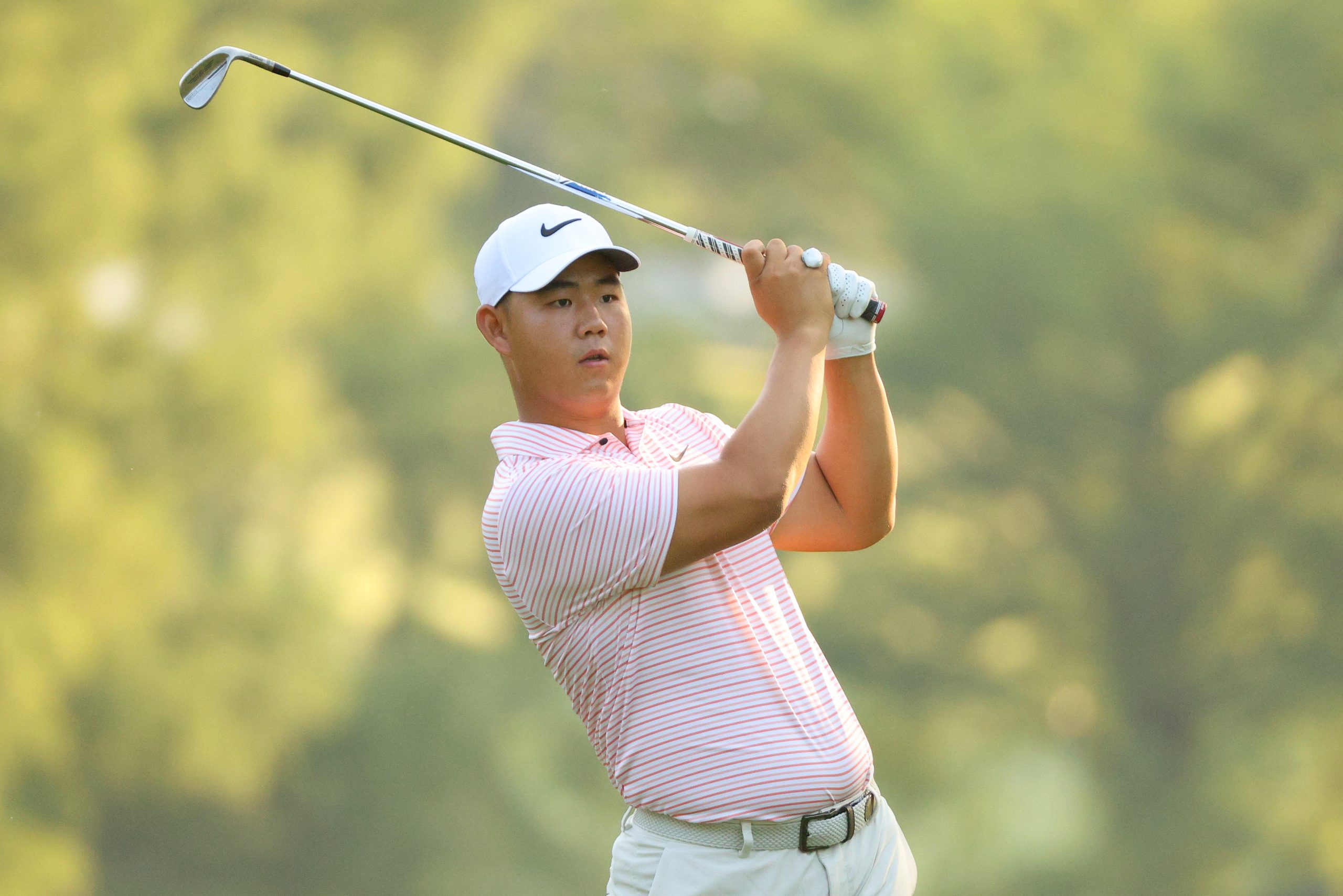 Golfer Tom Kim Apologizes For Damaging Locker After Defeat