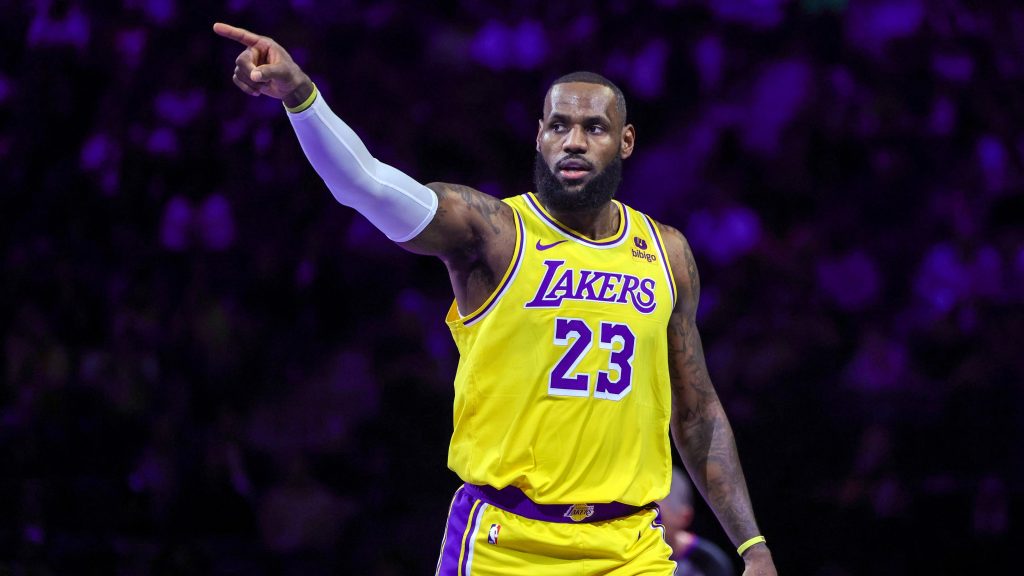 LeBron James, NBA, Lakers
