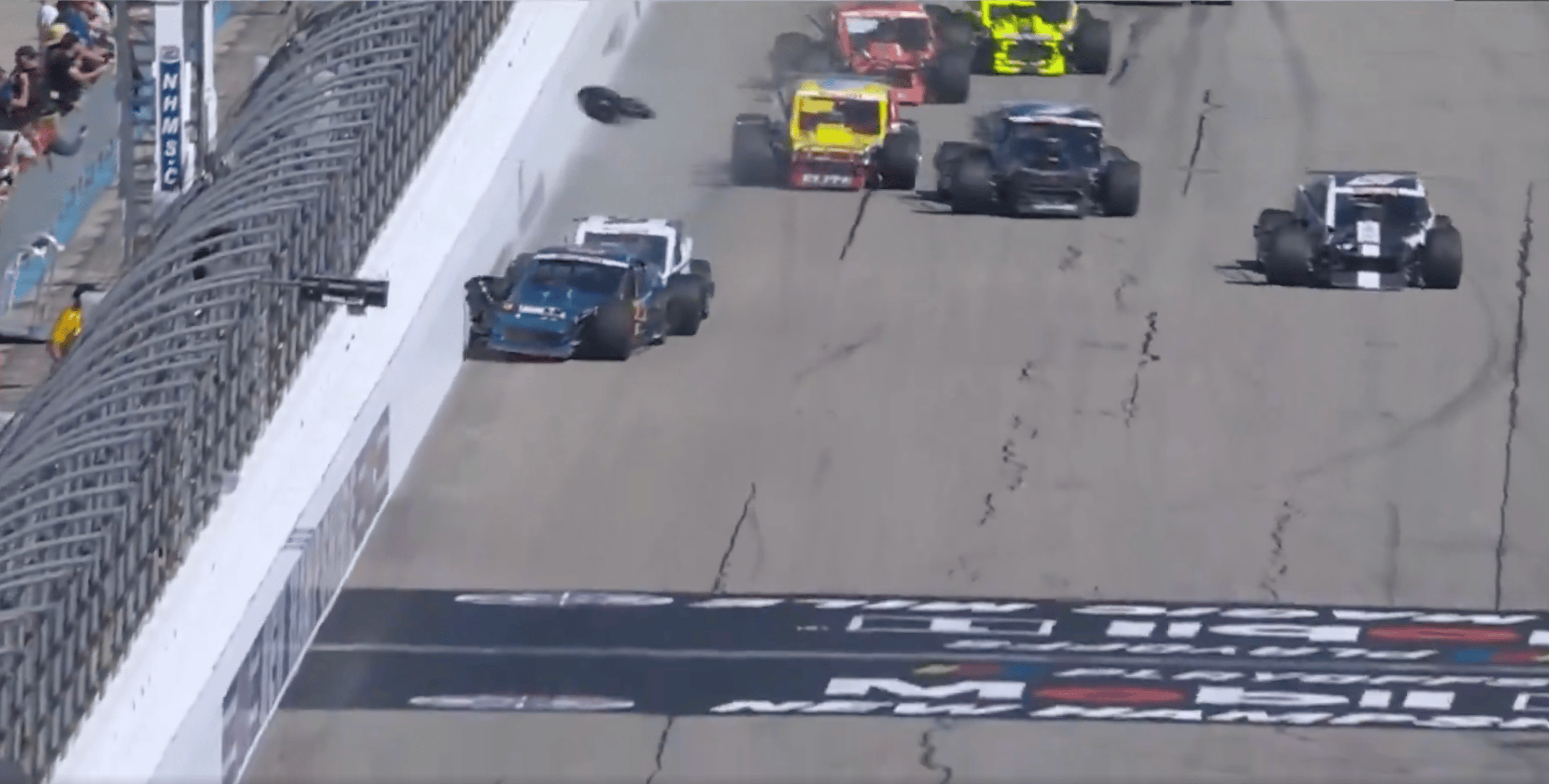 David Rypkema WATCH: Tyler Rypkema crashes while winning first Modified race - FanBuzz