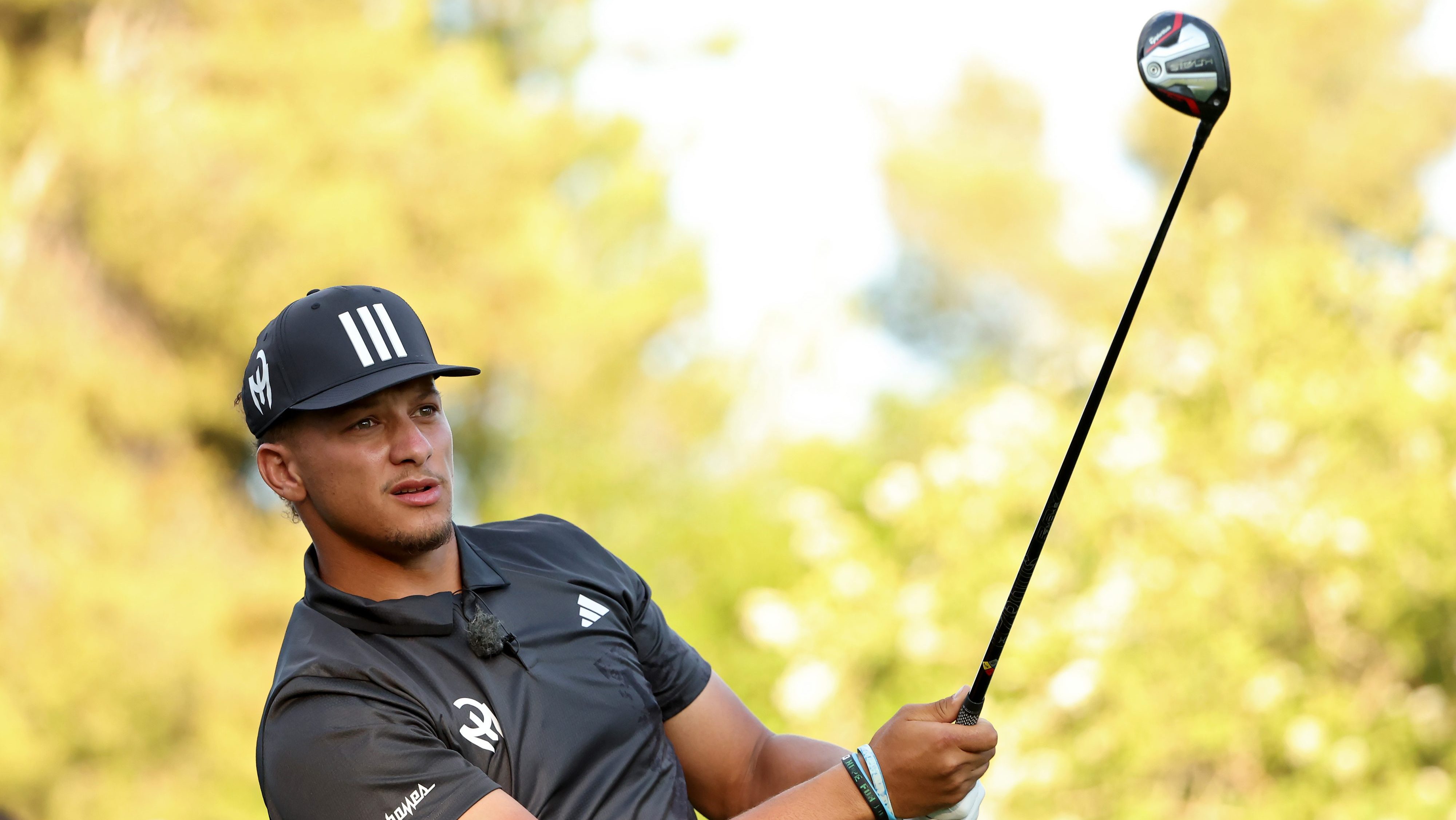 Patrick Mahomes moves into golf with multi-year sponsor extension - FanBuzz