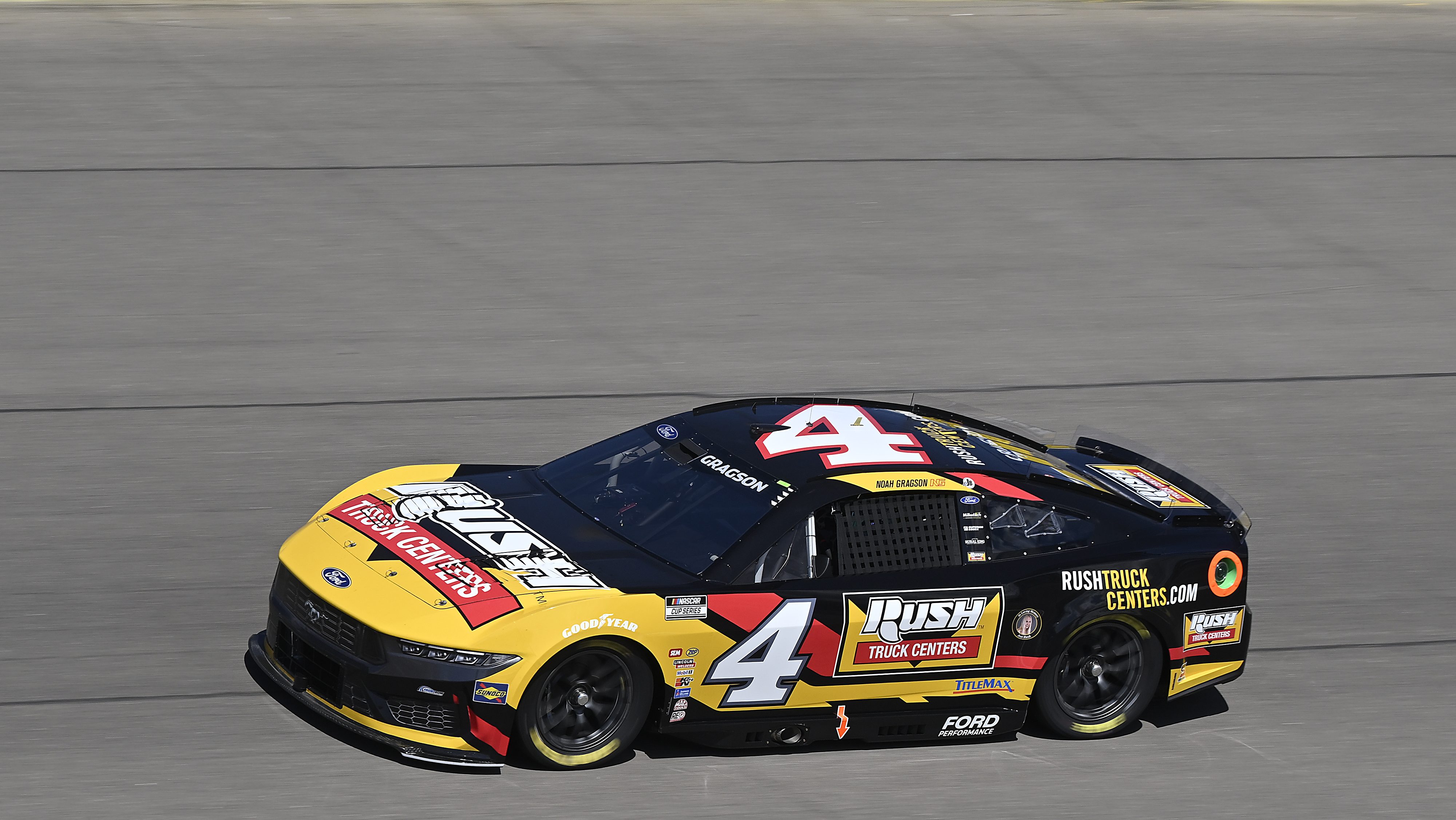 New crew chief joins Noah Gragson in competition changes - FanBuzz