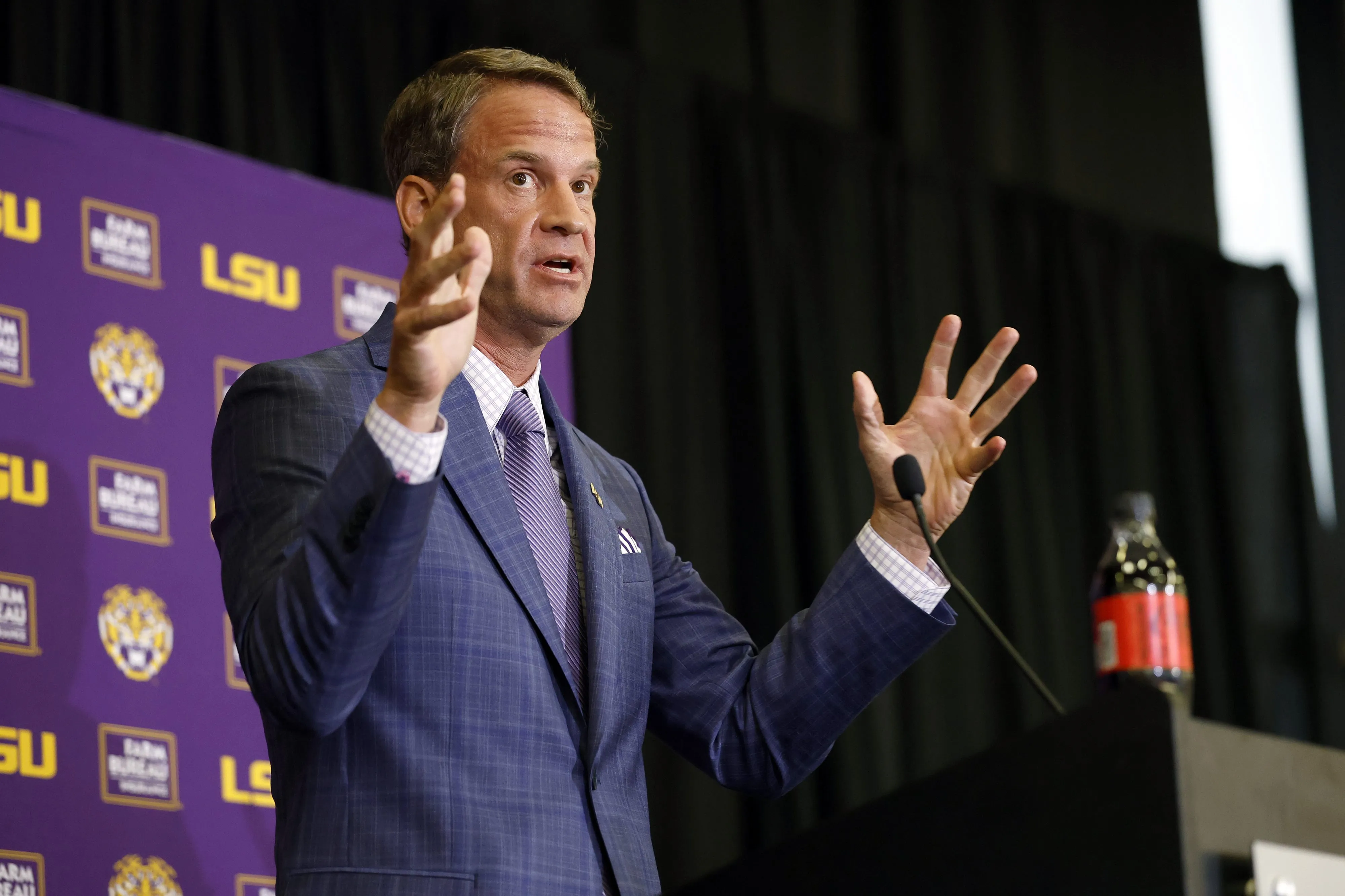 Lane Kiffin, LSU, Ole Miss, College football