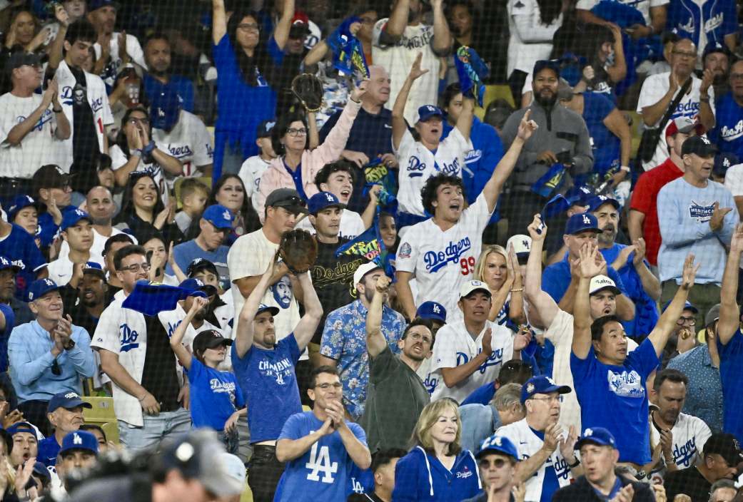 Dodgers, fans, MLB