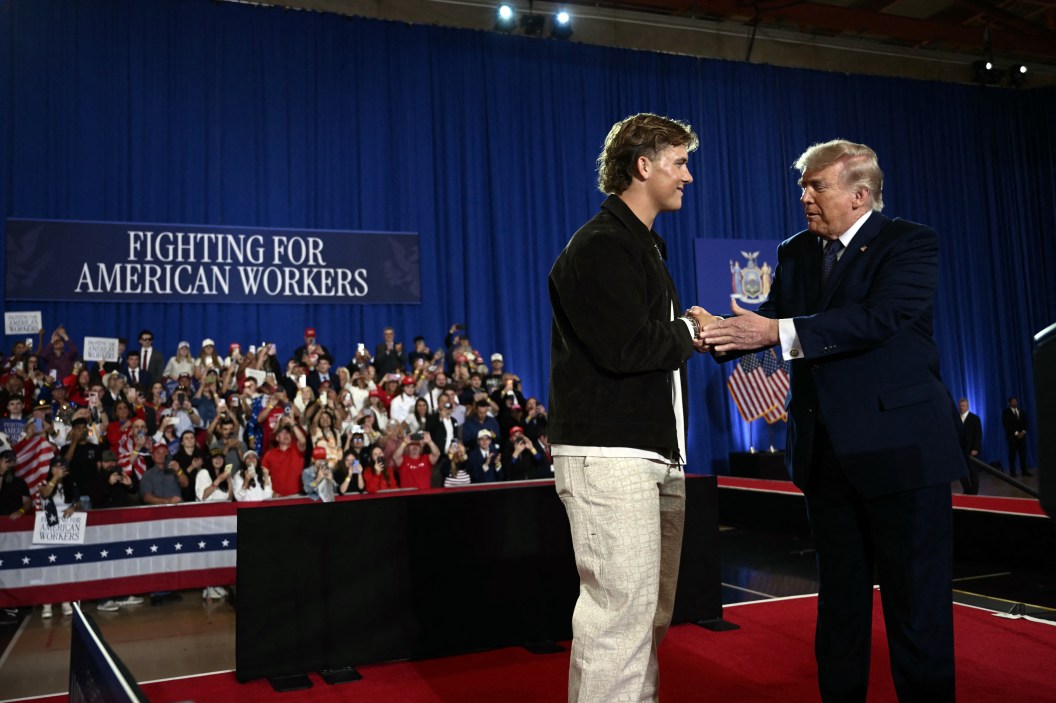 Jaxson Dart, Giants, Donald Trump, NFL