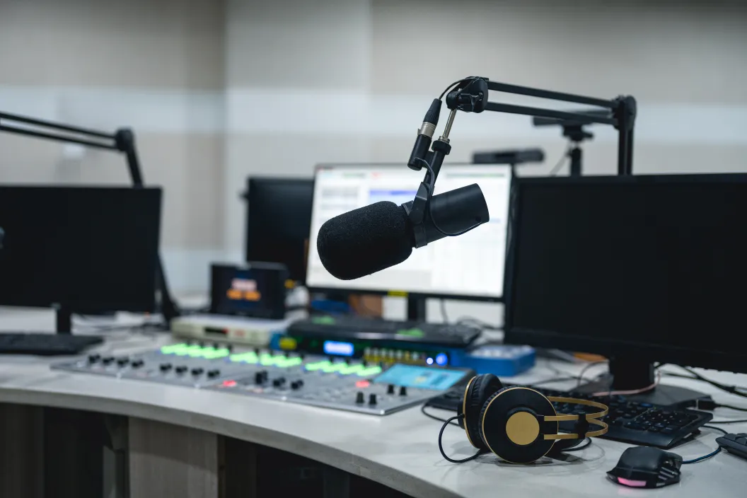 FRadio host, transplant
