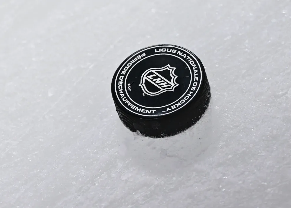 NHL, puck, ice