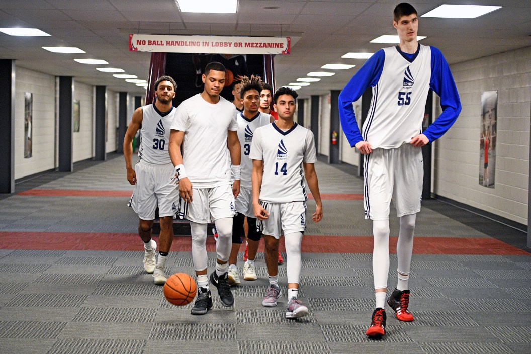 Basketball, Robert Bobroczky