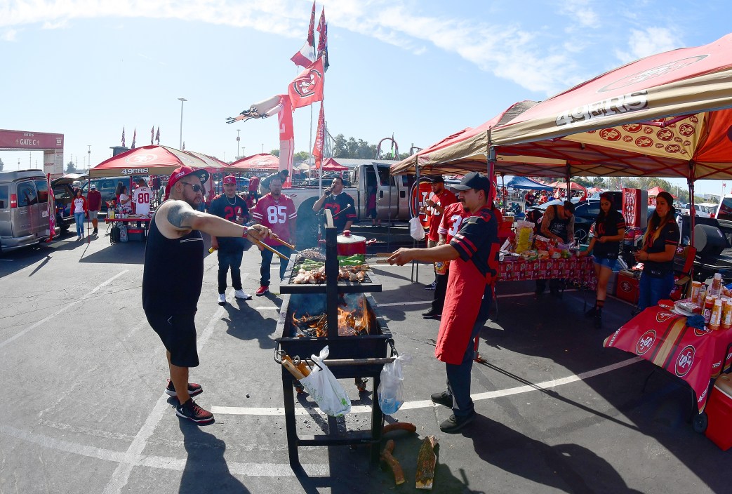 CBS, NFL, tailgating