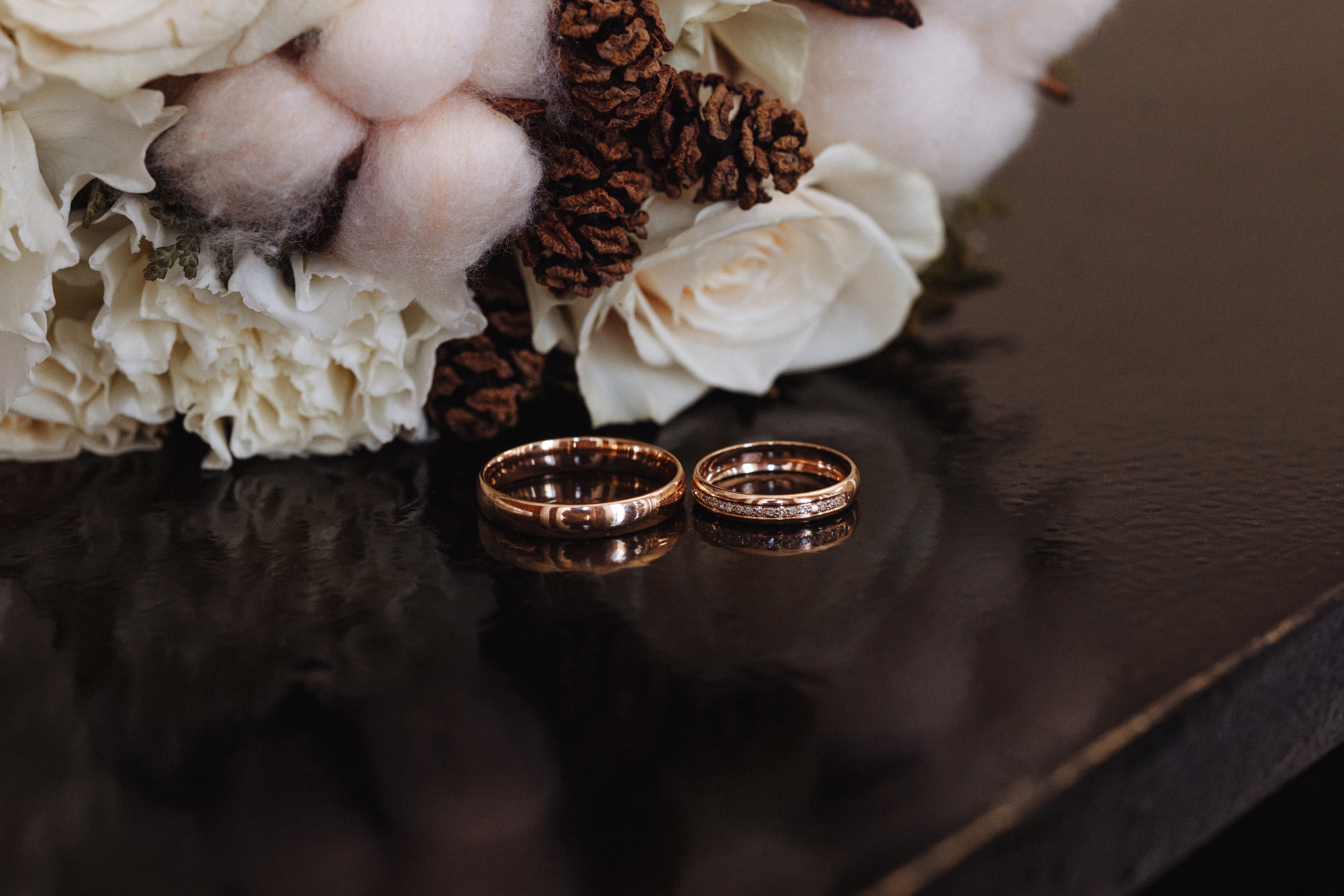 NFL Player Weds 'Too Hot to Handle' Star