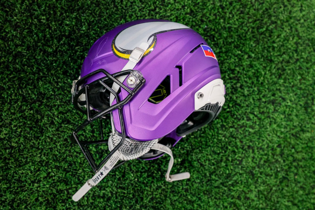 Minnesota Vikings, helmet, NFL