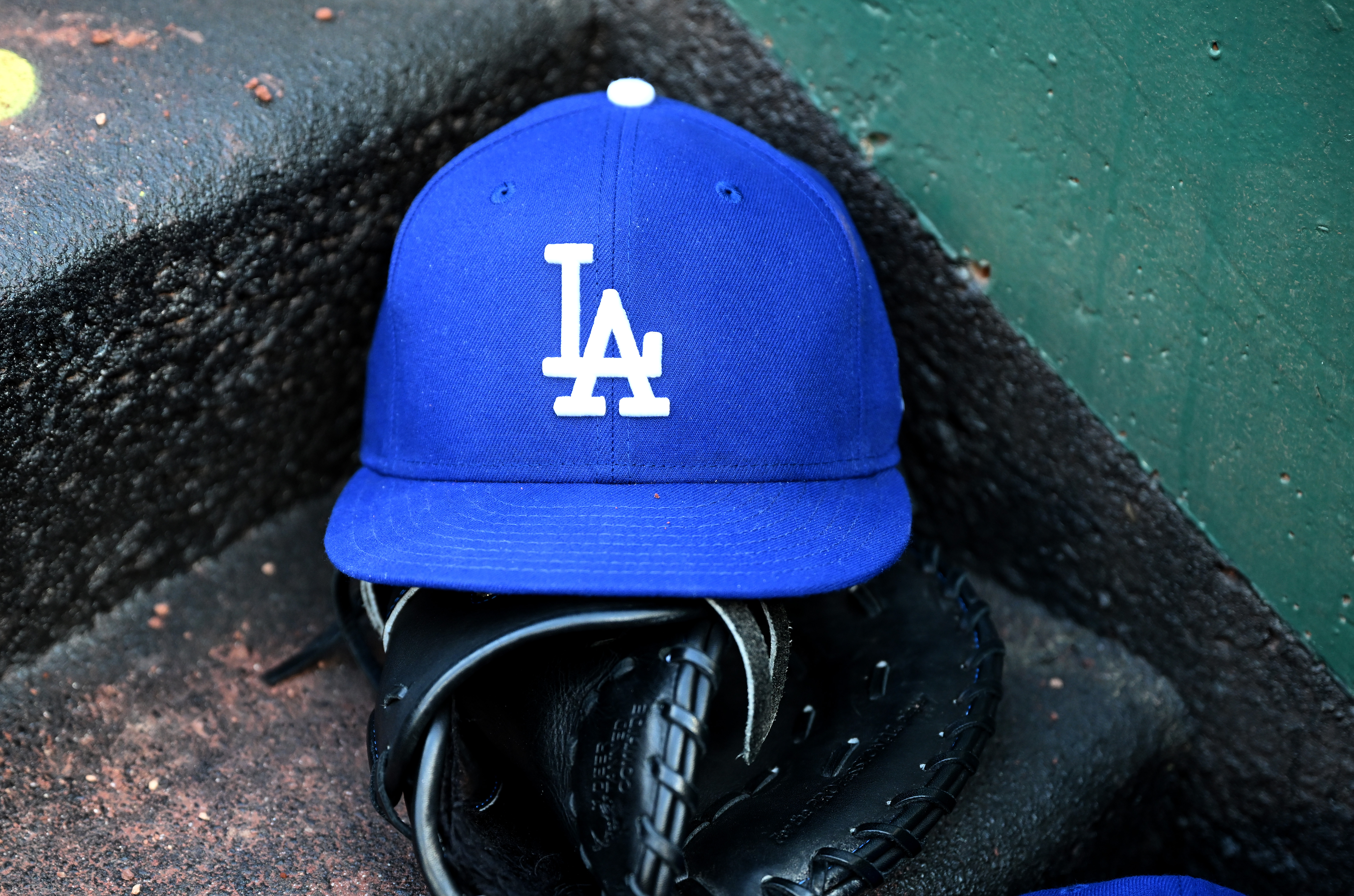 Los Angeles Dodgers, Cap, MLB